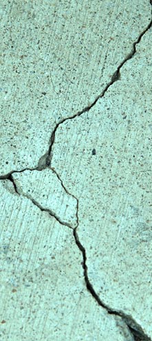 Swimming Pool Cracks